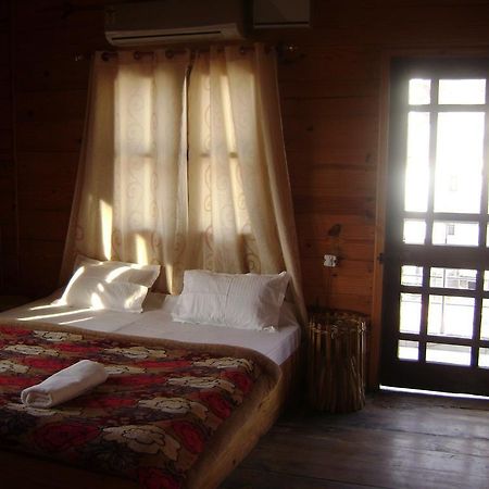 Akash Continental Hotel Rishikesh Bagian luar foto